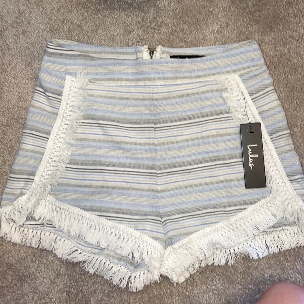 Fringe trimmed shorts
